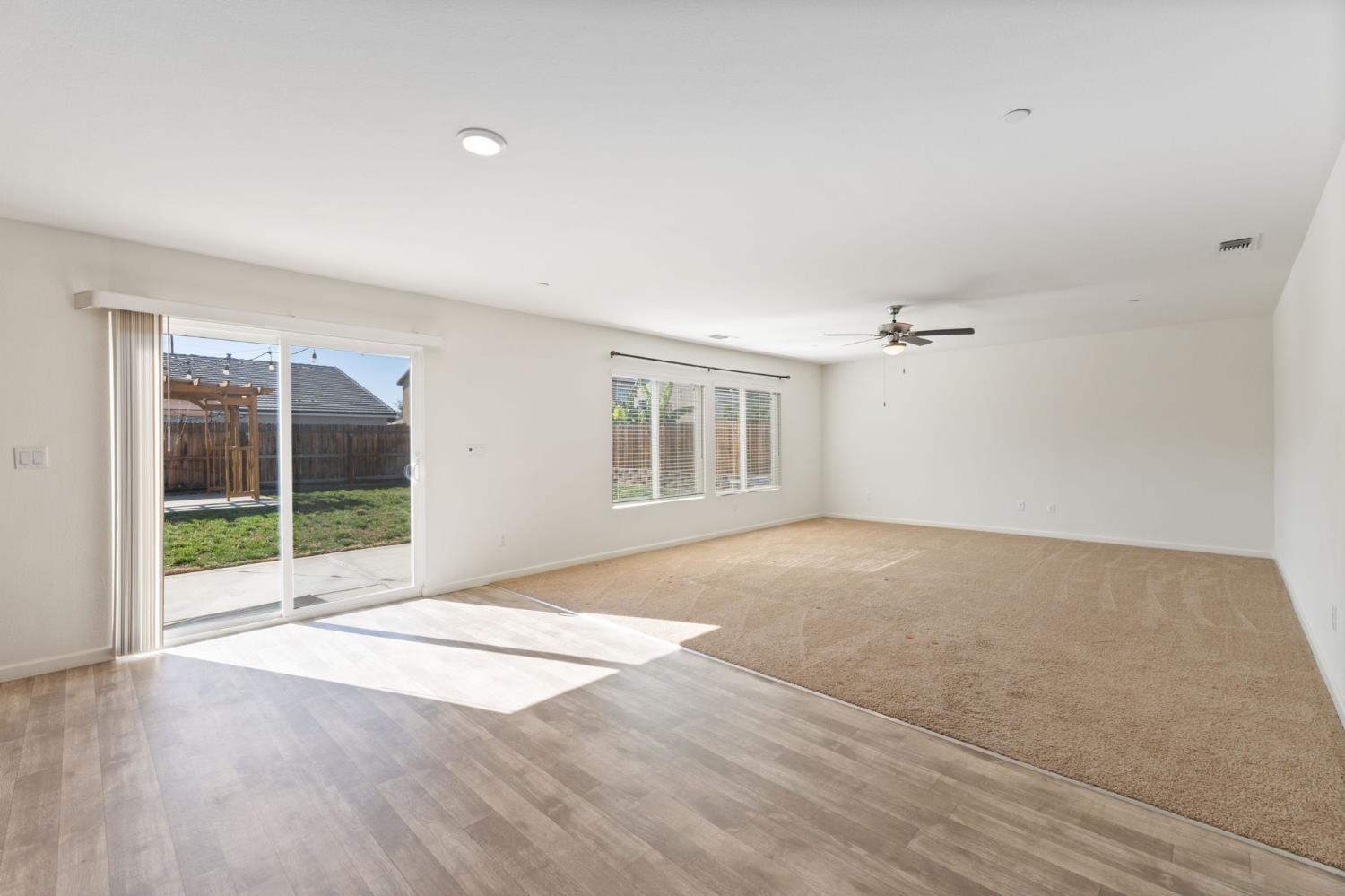 802 Reisling Lane, Coalinga, CA, 93210