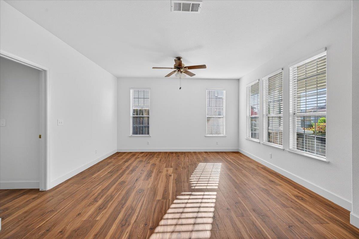 1942 E Desert Island Drive, Fresno, CA, 93730