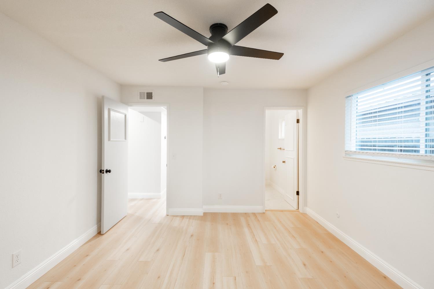 2612 Renn Avenue, Clovis, CA, 93611