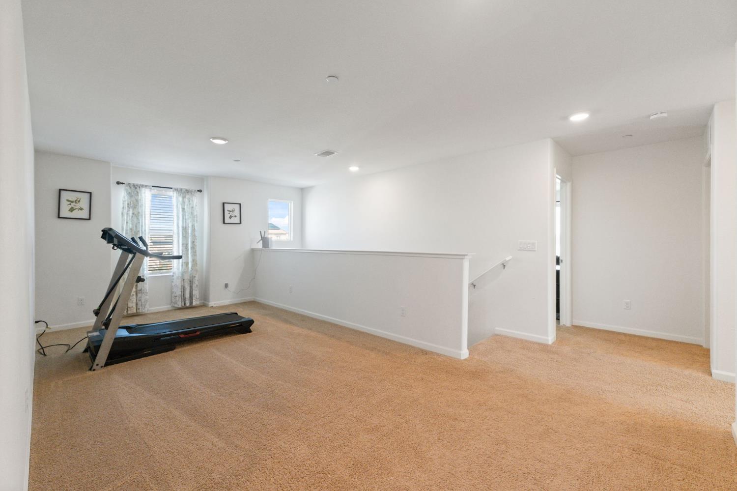 802 Reisling Lane, Coalinga, CA, 93210