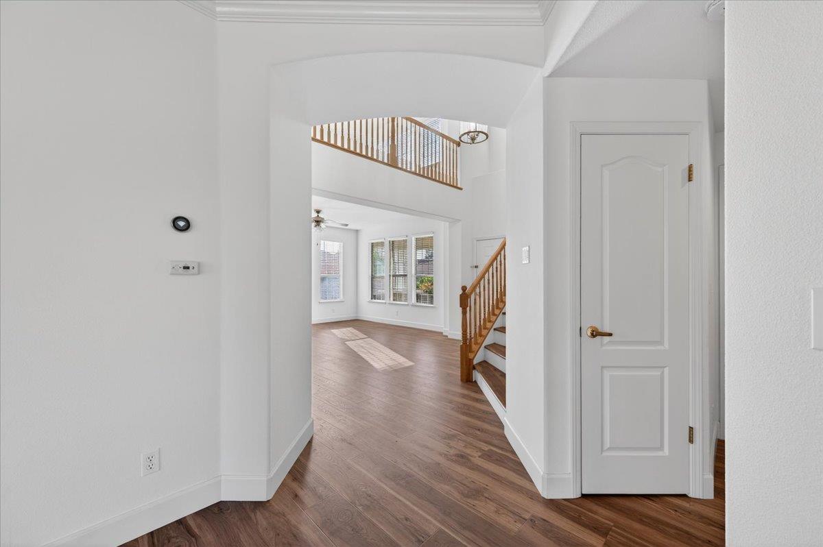 1942 E Desert Island Drive, Fresno, CA, 93730