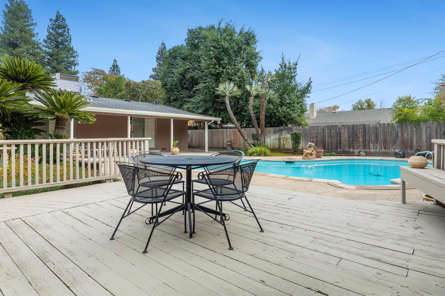 5627 N Kavanagh Avenue, Fresno, CA, 93711