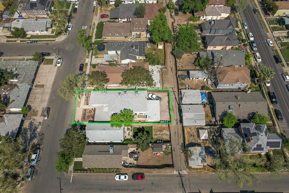402 N Poplar Avenue, Fresno, CA, 93701