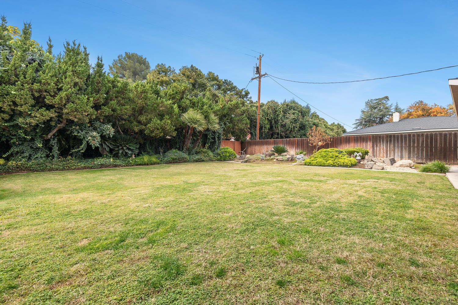 5627 N Kavanagh Avenue, Fresno, CA, 93711