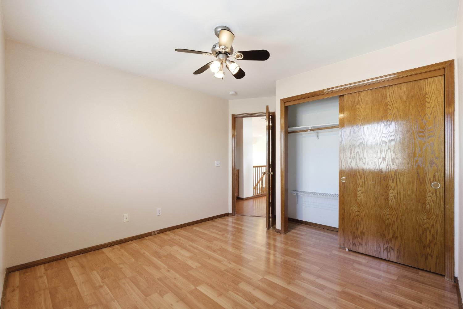 865 Mckelvy Avenue, Clovis, CA, 93611