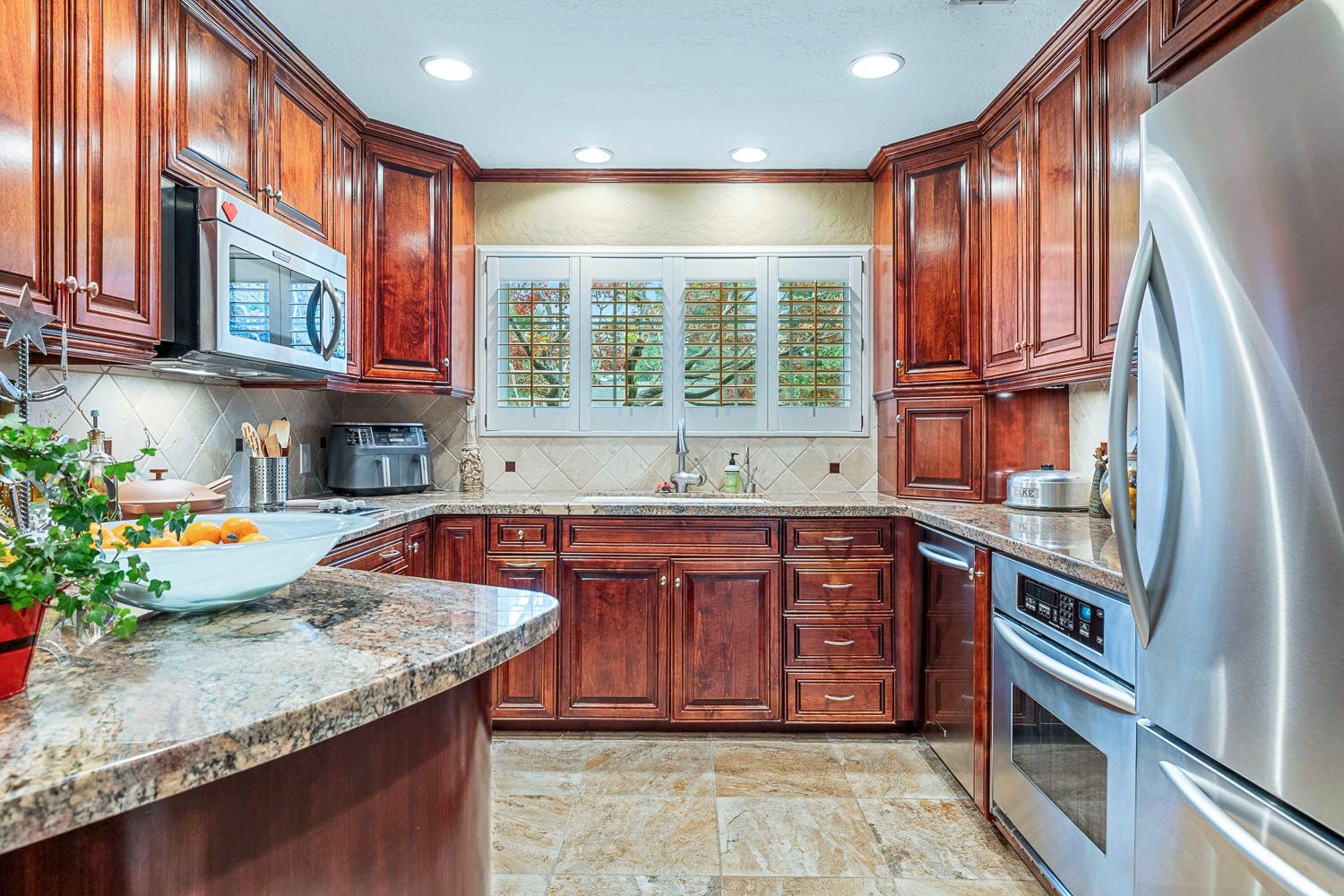 5627 N Kavanagh Avenue, Fresno, CA, 93711