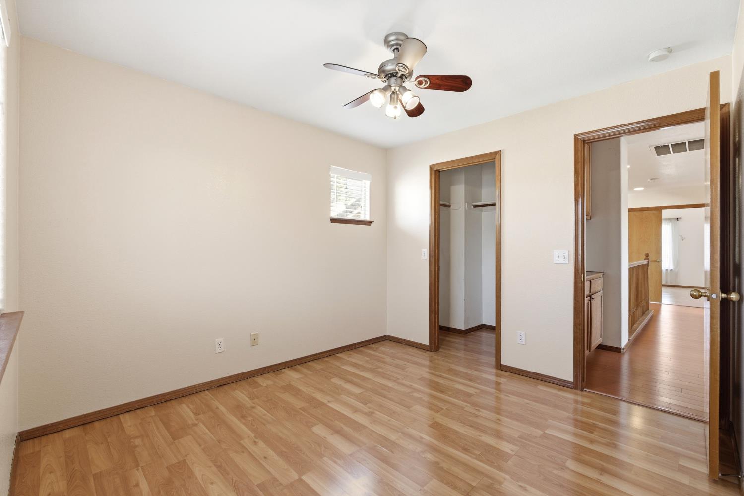 865 Mckelvy Avenue, Clovis, CA, 93611
