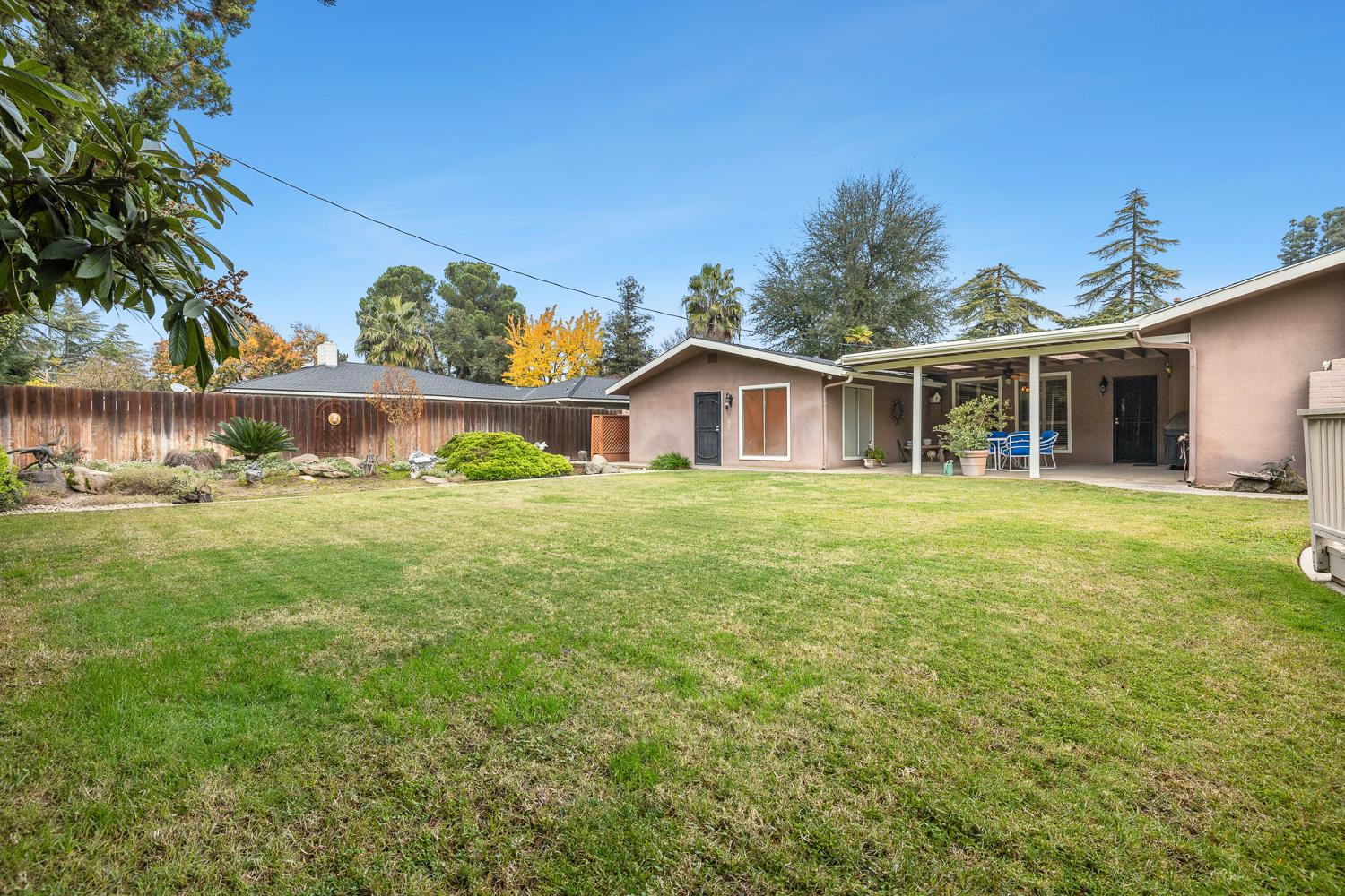 5627 N Kavanagh Avenue, Fresno, CA, 93711