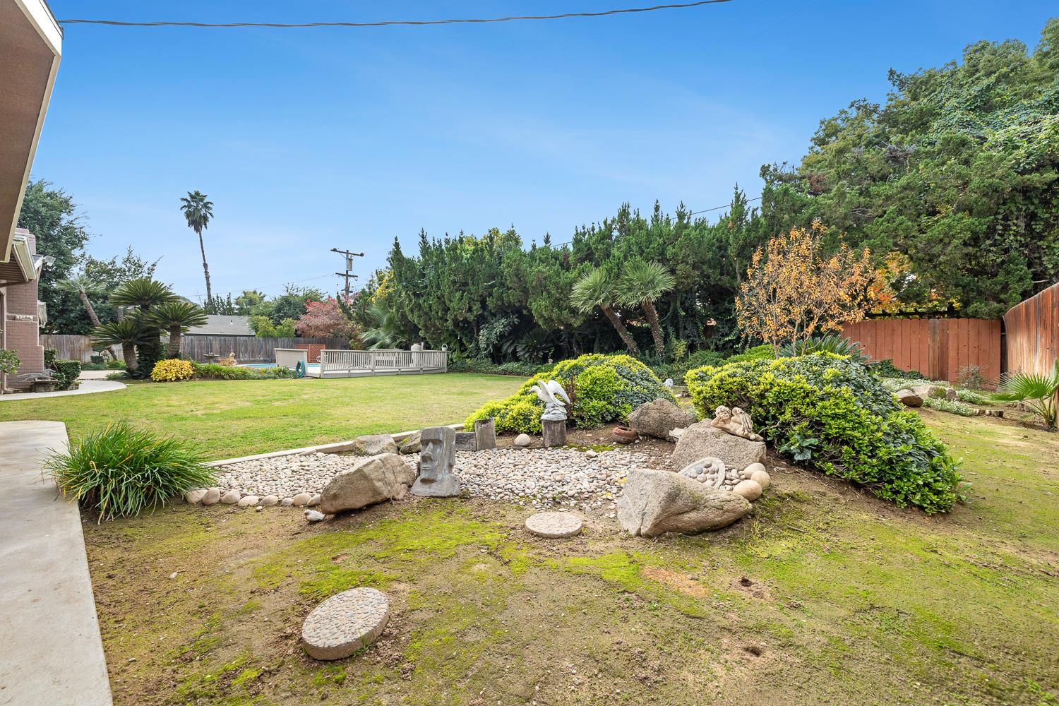 5627 N Kavanagh Avenue, Fresno, CA, 93711