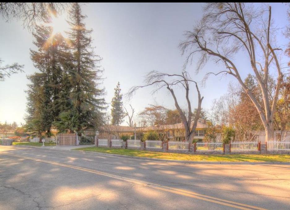 980 Redwood Street, Parlier, CA, 93648