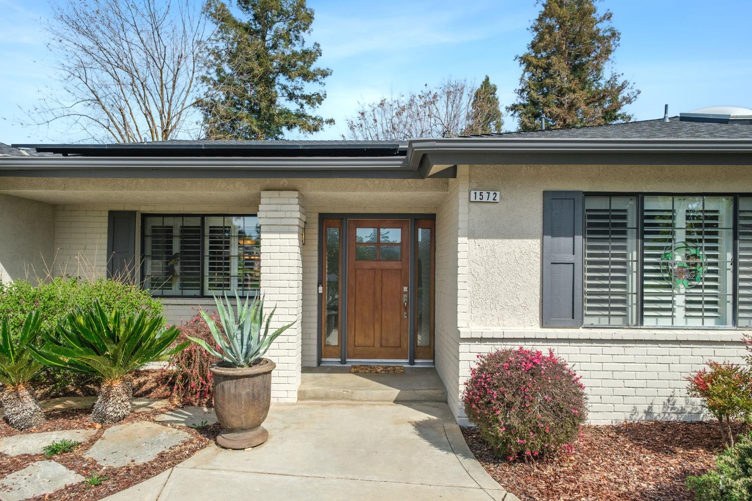 1572 E Decatur Avenue, Fresno, CA, 93720