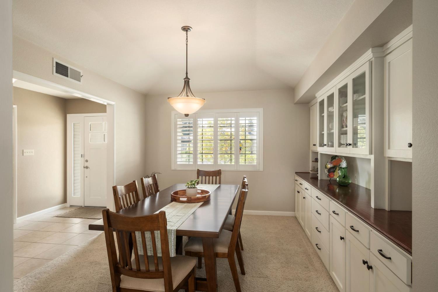 1572 E Decatur Avenue, Fresno, CA, 93720