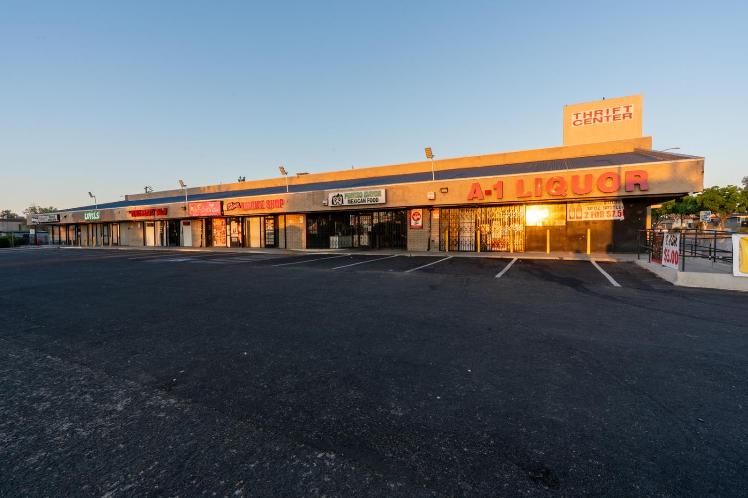 3111 N Maroa Avenue, Fresno, CA, 93704