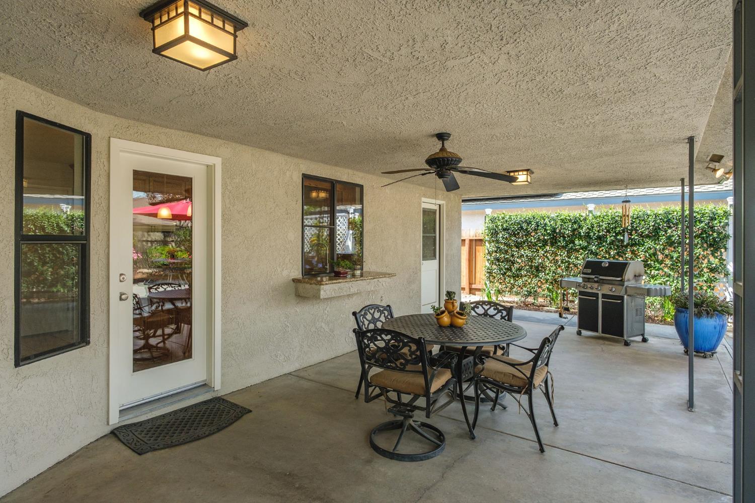 1572 E Decatur Avenue, Fresno, CA, 93720