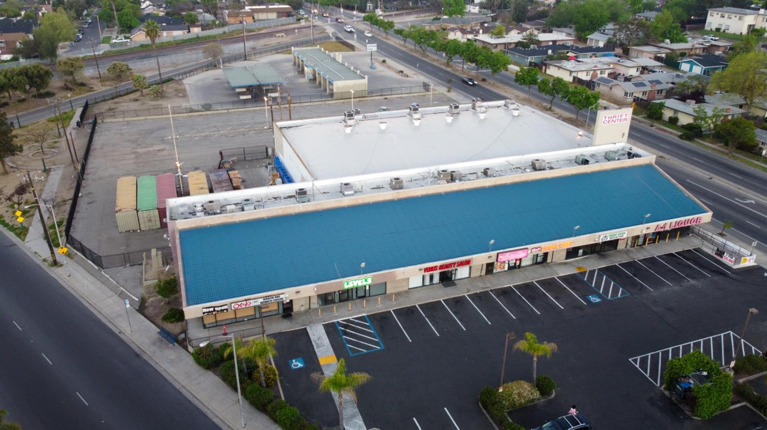 3111 N Maroa Avenue, Fresno, CA, 93704