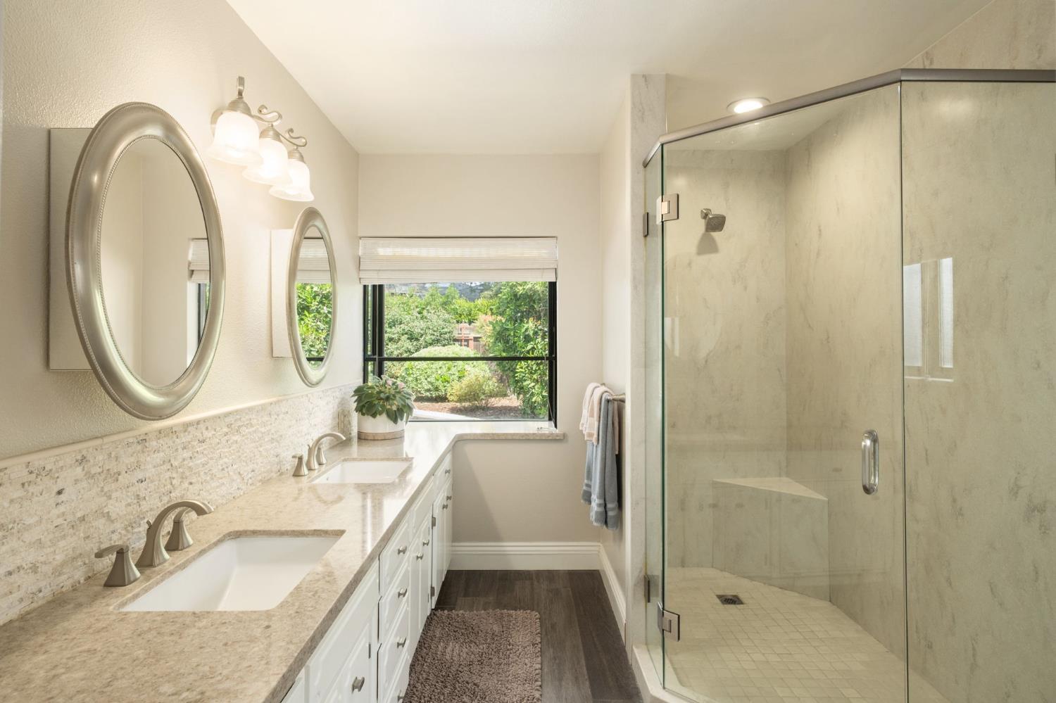 1572 E Decatur Avenue, Fresno, CA, 93720