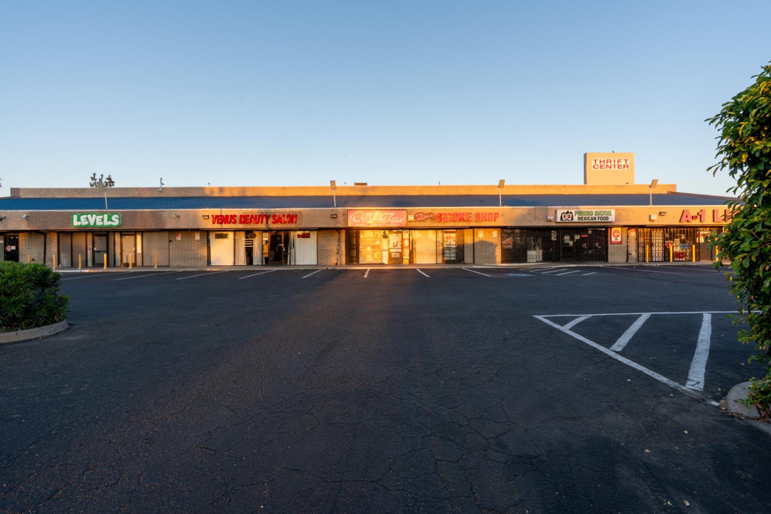 3111 N Maroa Avenue, Fresno, CA, 93704