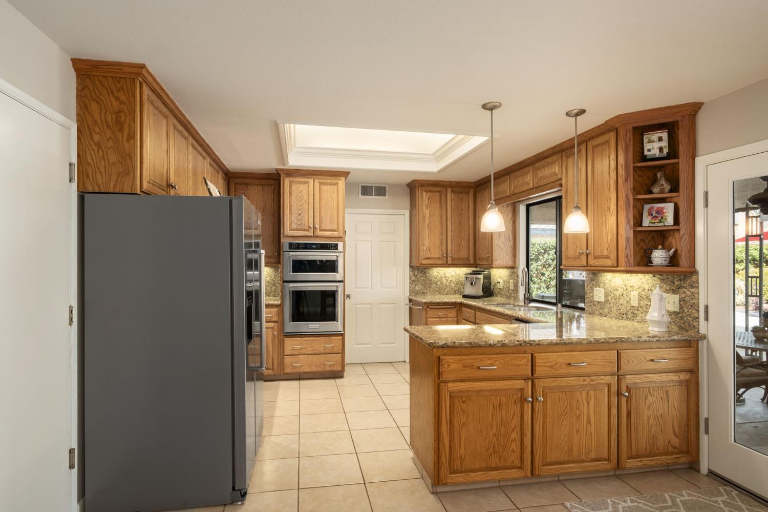 1572 E Decatur Avenue, Fresno, CA, 93720