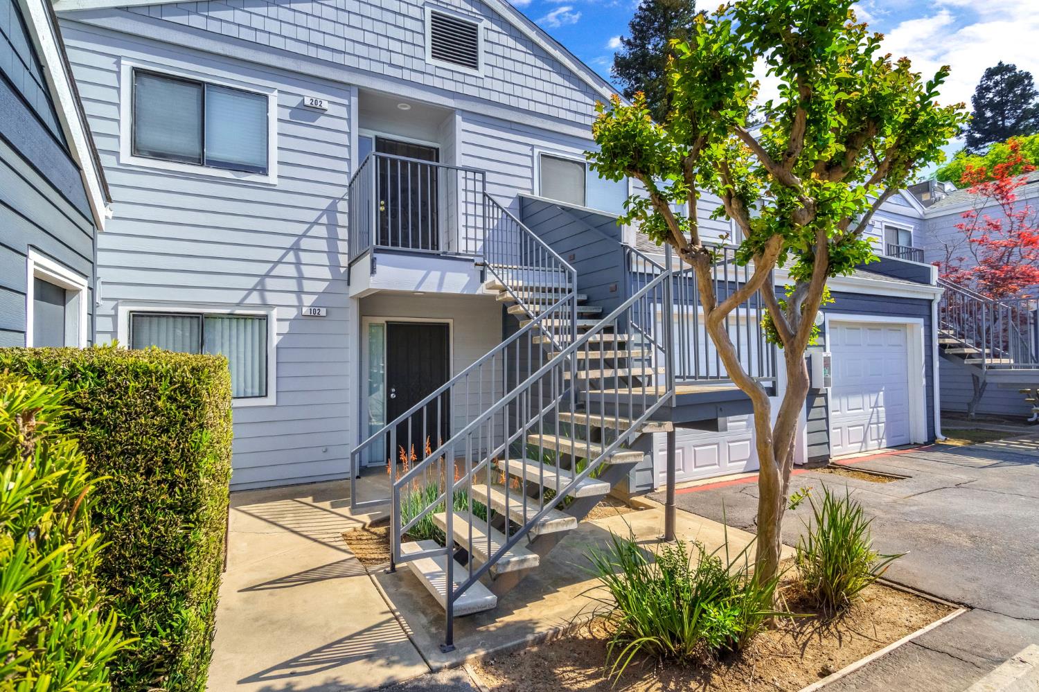Condo in Fresno - photo 3