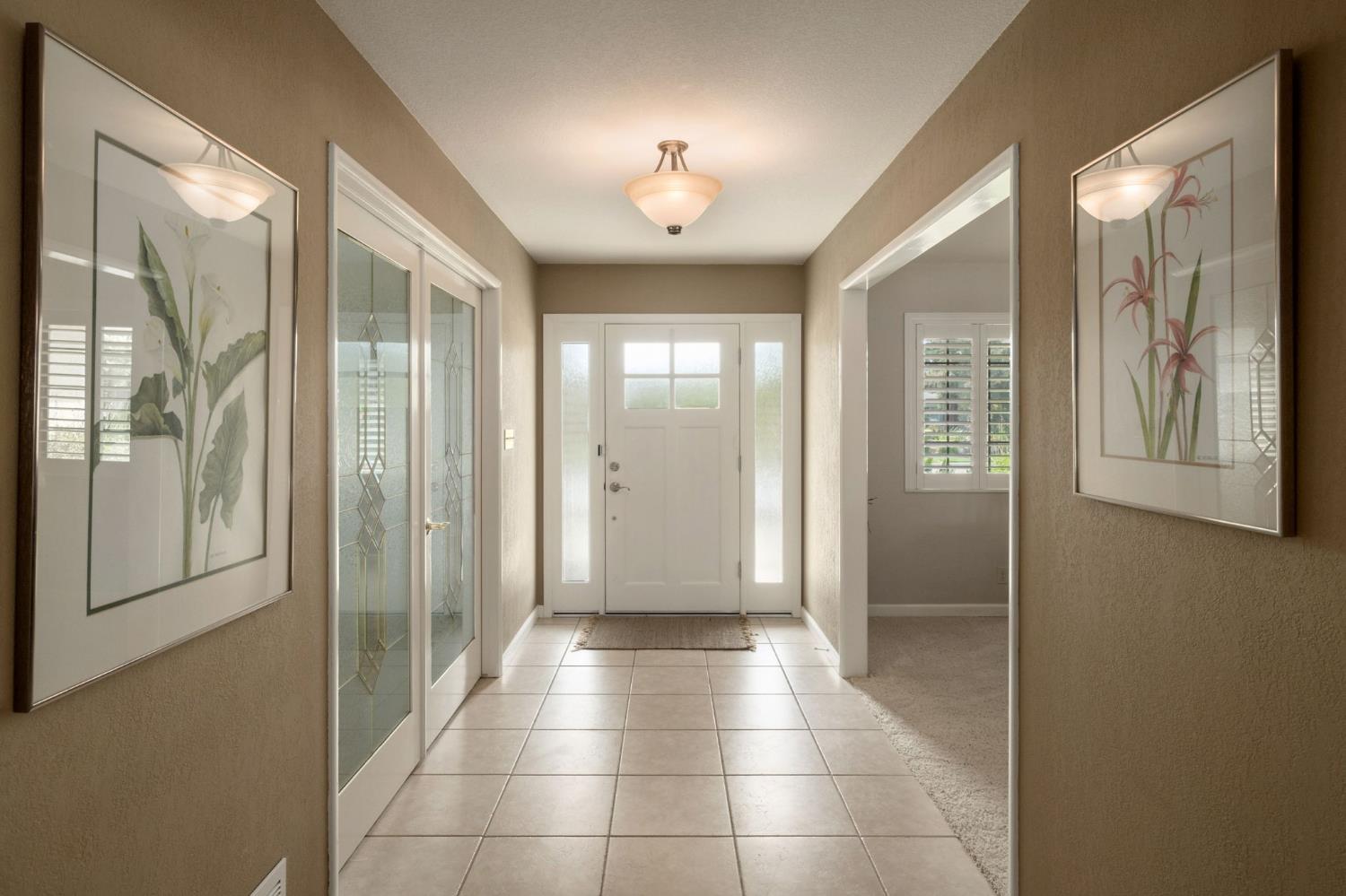 1572 E Decatur Avenue, Fresno, CA, 93720