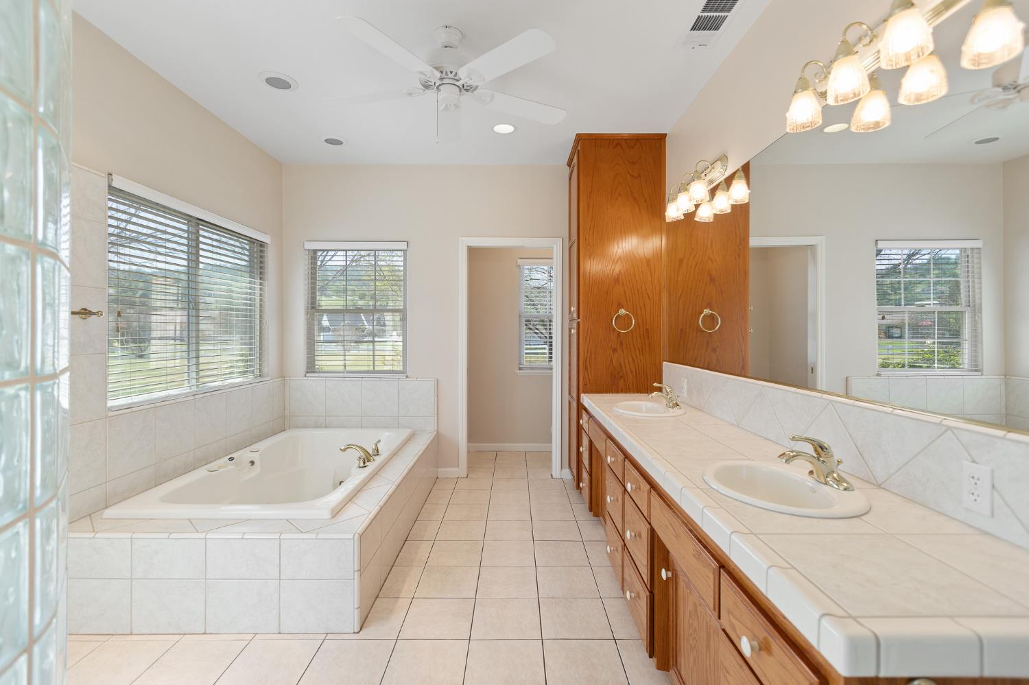 32250 Appaloosa Drive, Lindsay, CA, 93265