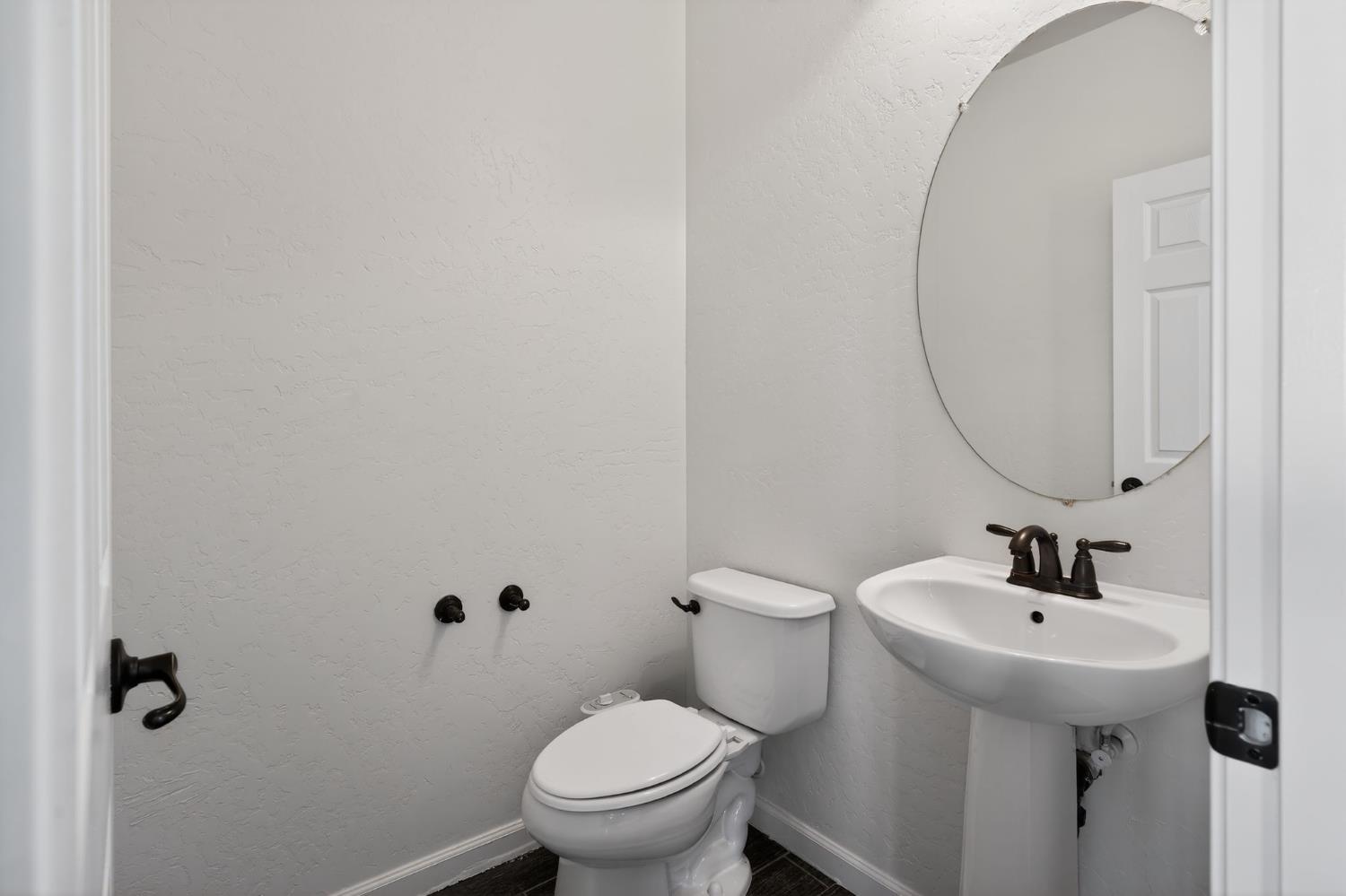 3077 N Hanalei Avenue, Fresno, CA, 93737