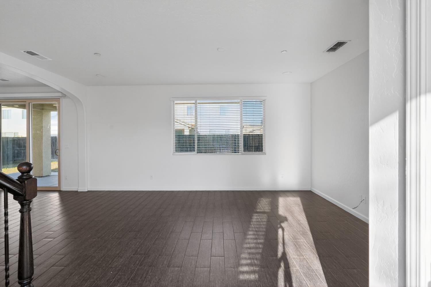 3077 N Hanalei Avenue, Fresno, CA, 93737