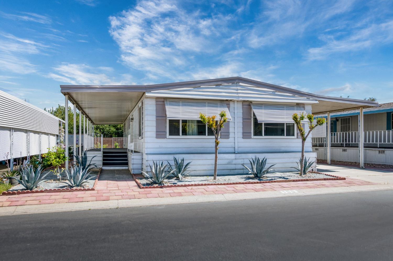 Mobile Home in Clovis - photo 2