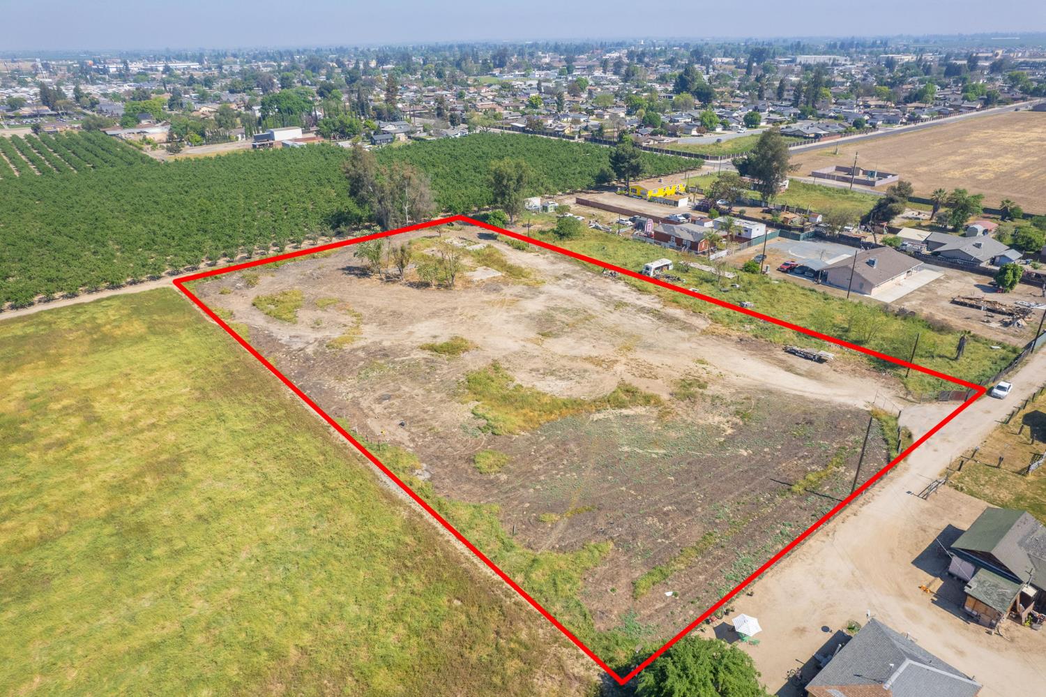 Vacant Lot in Kingsburg - photo 2