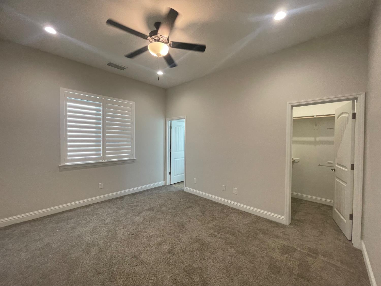 104 N Koleen Ave, Kerman, CA, 93630