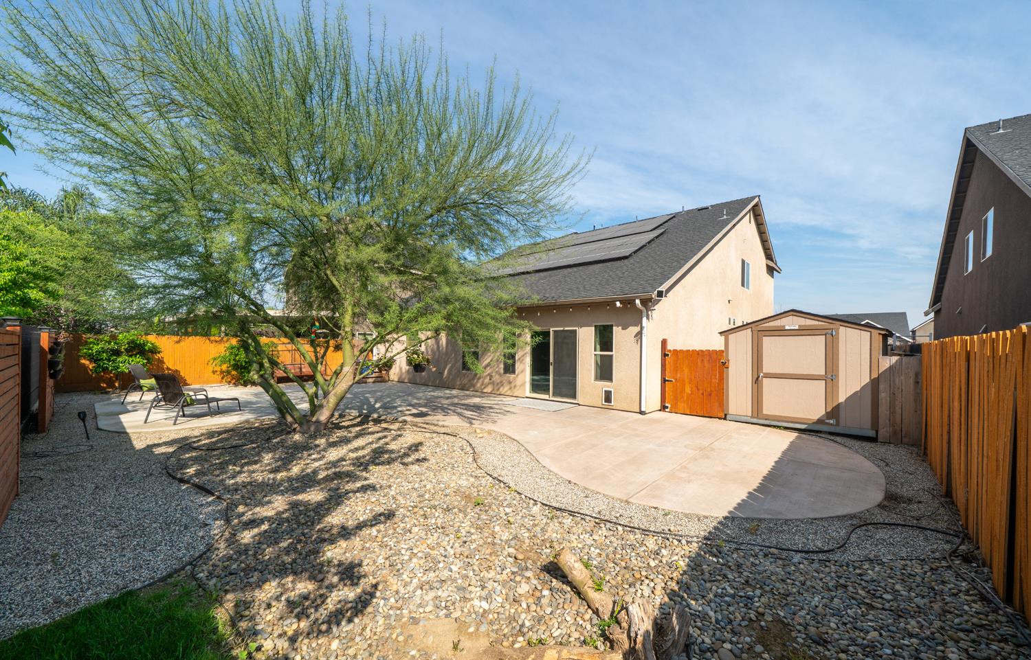 2027 W Babcock Avenue, Visalia, CA, 93291