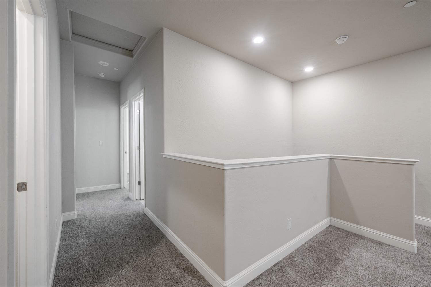 2027 W Babcock Avenue, Visalia, CA, 93291