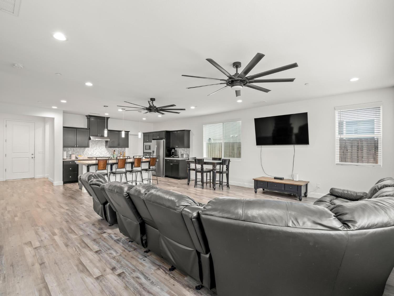 4080 San Jose Avenue, Clovis, CA, 93619