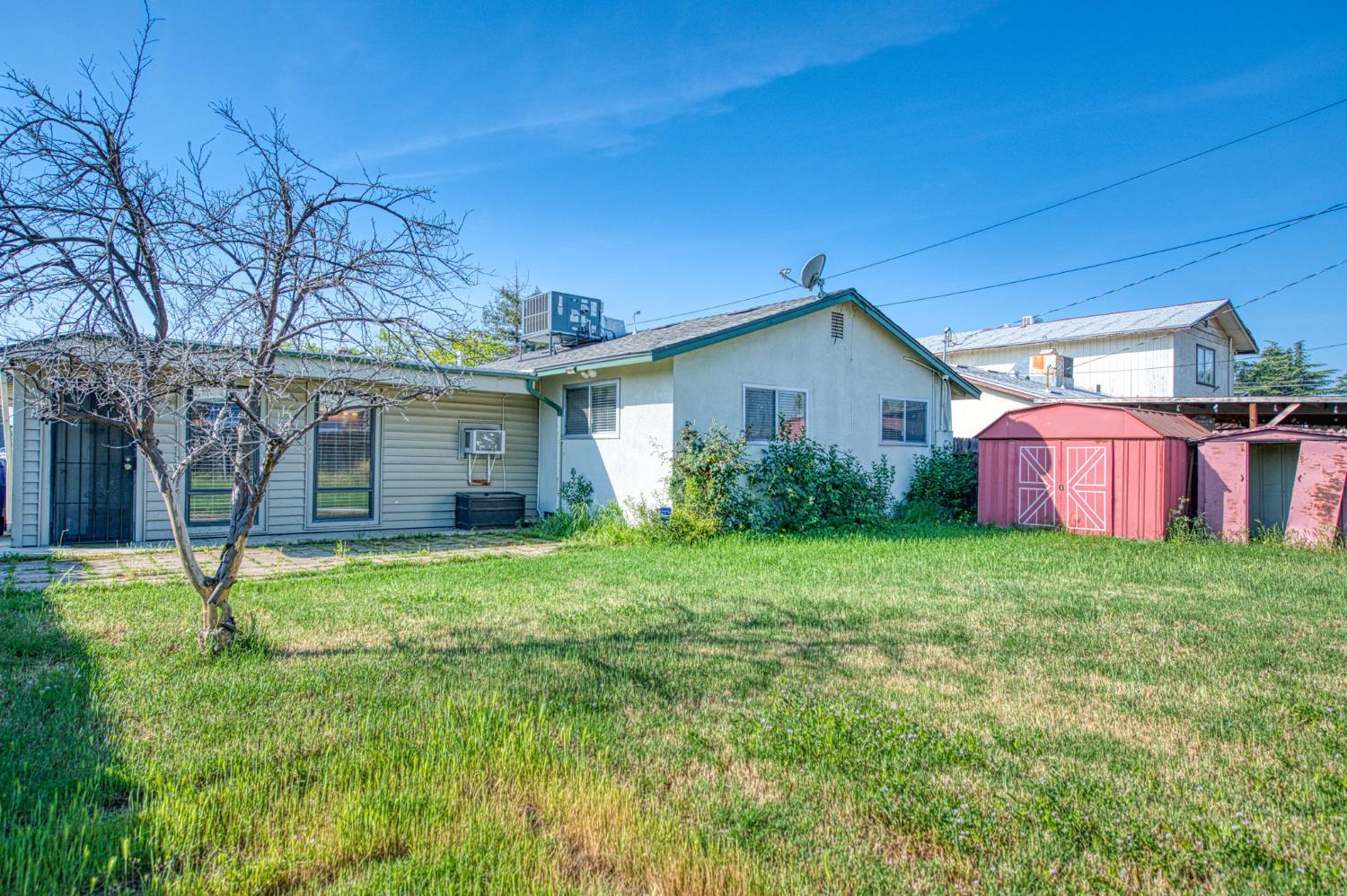 51 San Jose Avenue, Clovis, CA, 93612
