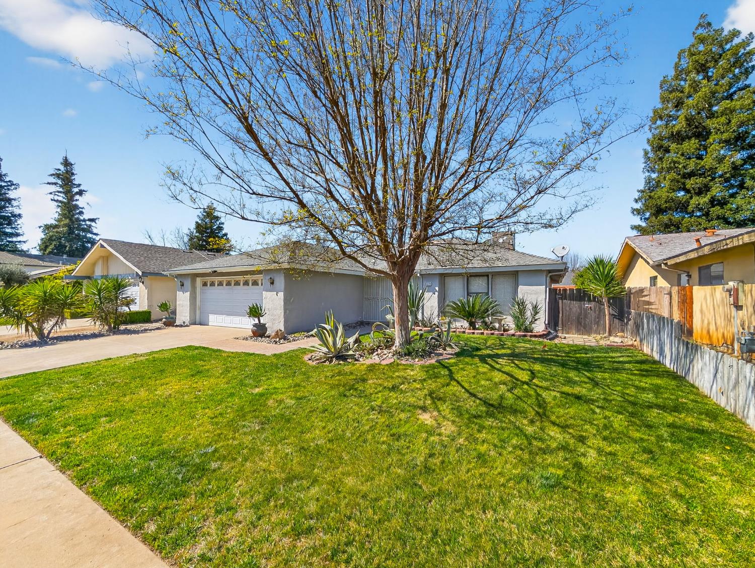 Single Family in Fresno - photo 3
