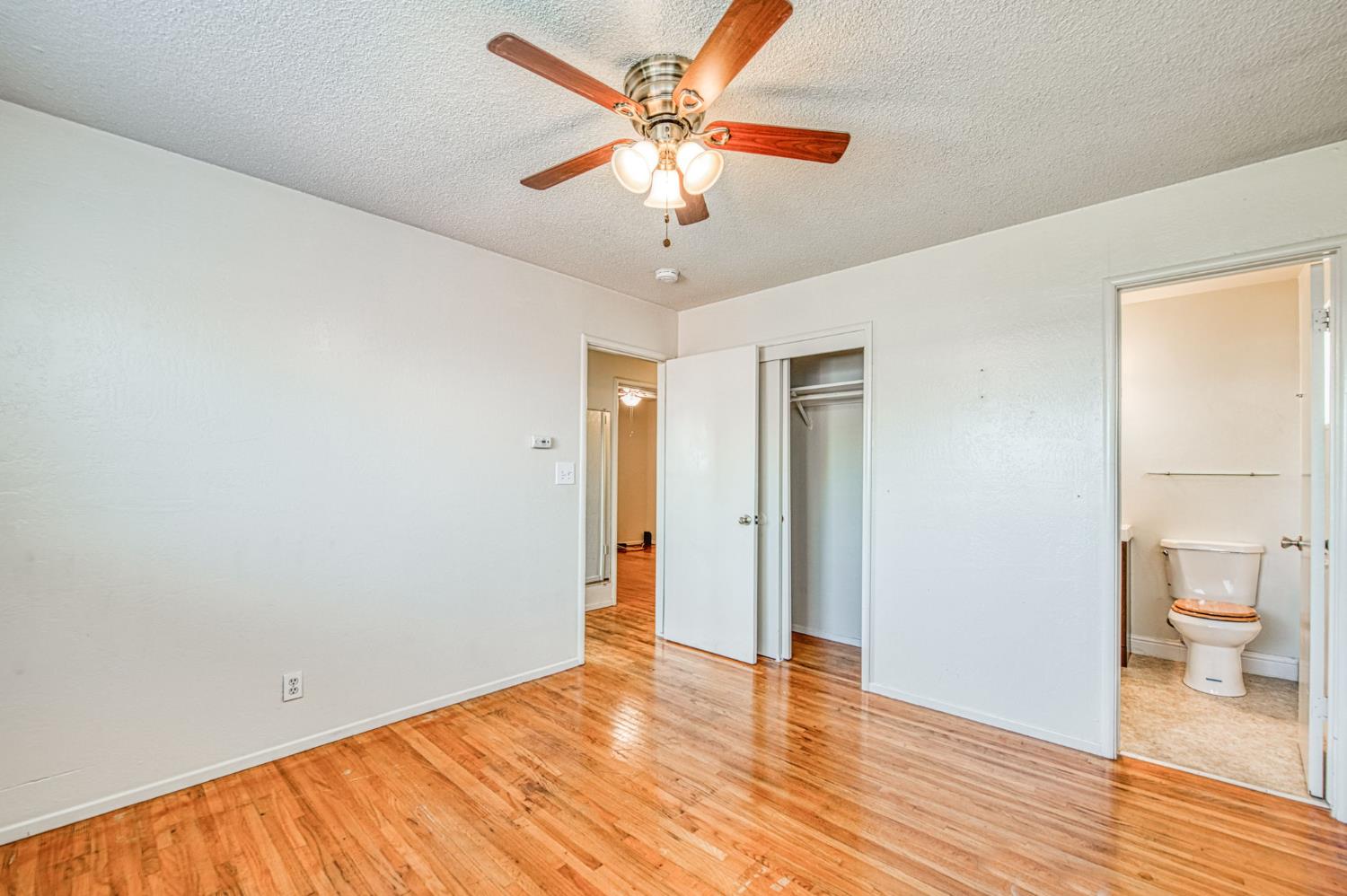 51 San Jose Avenue, Clovis, CA, 93612