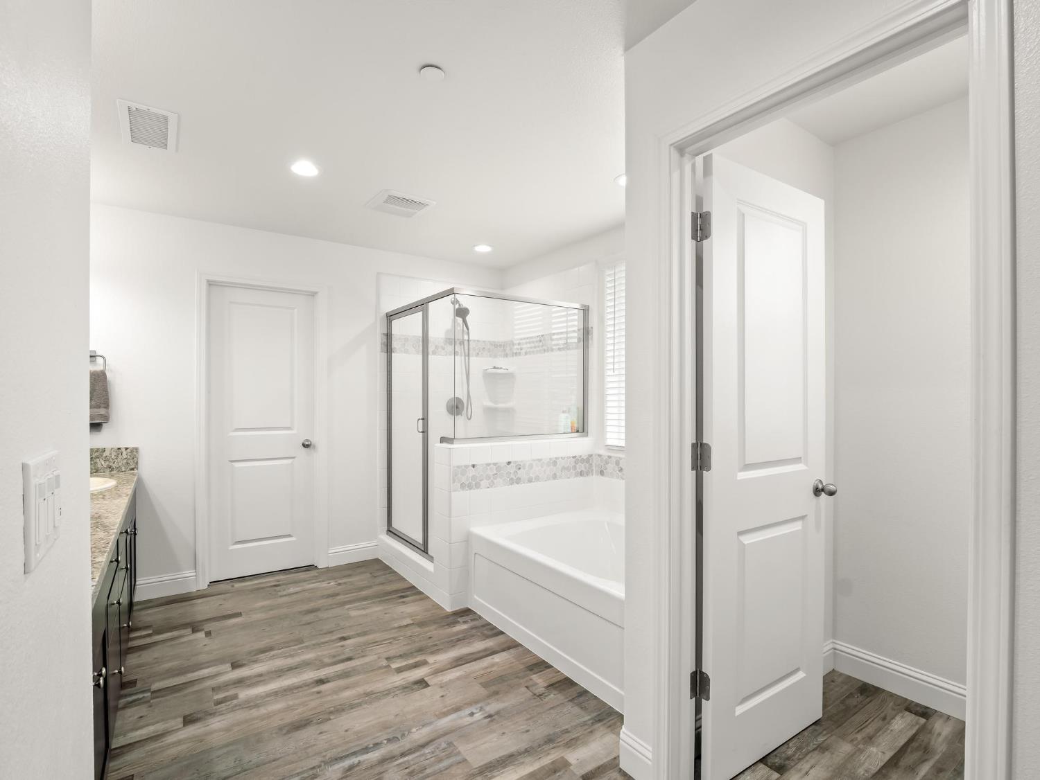 4080 San Jose Avenue, Clovis, CA, 93619