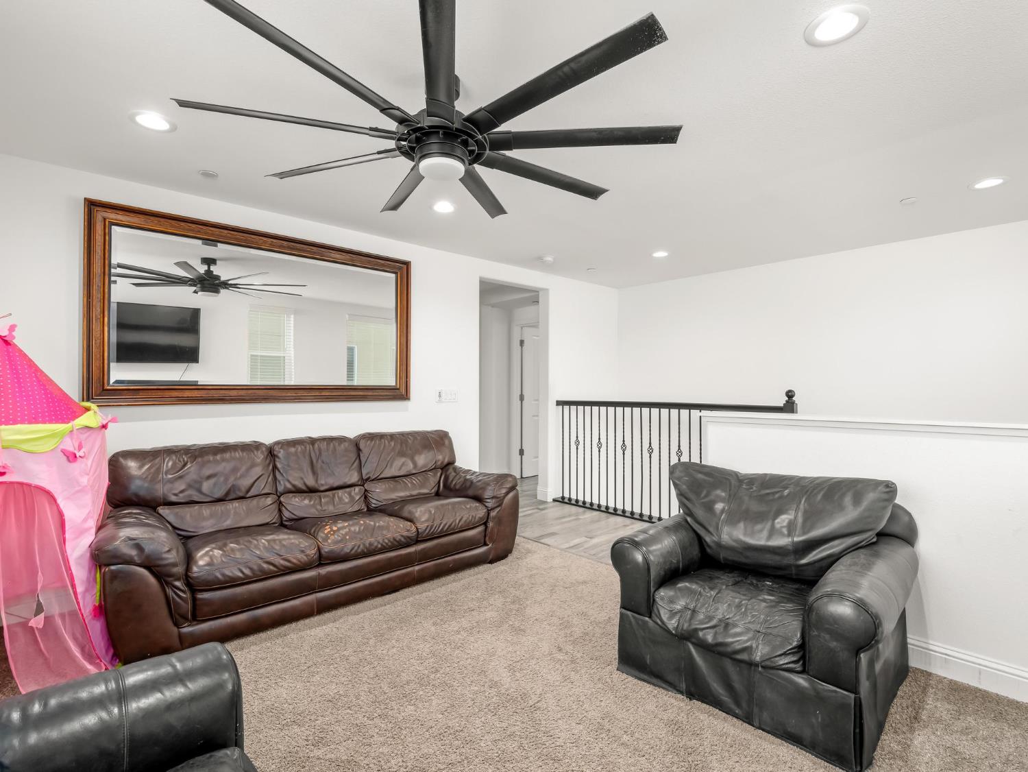 4080 San Jose Avenue, Clovis, CA, 93619