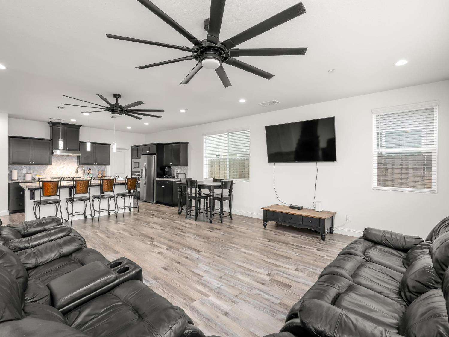 4080 San Jose Avenue, Clovis, CA, 93619