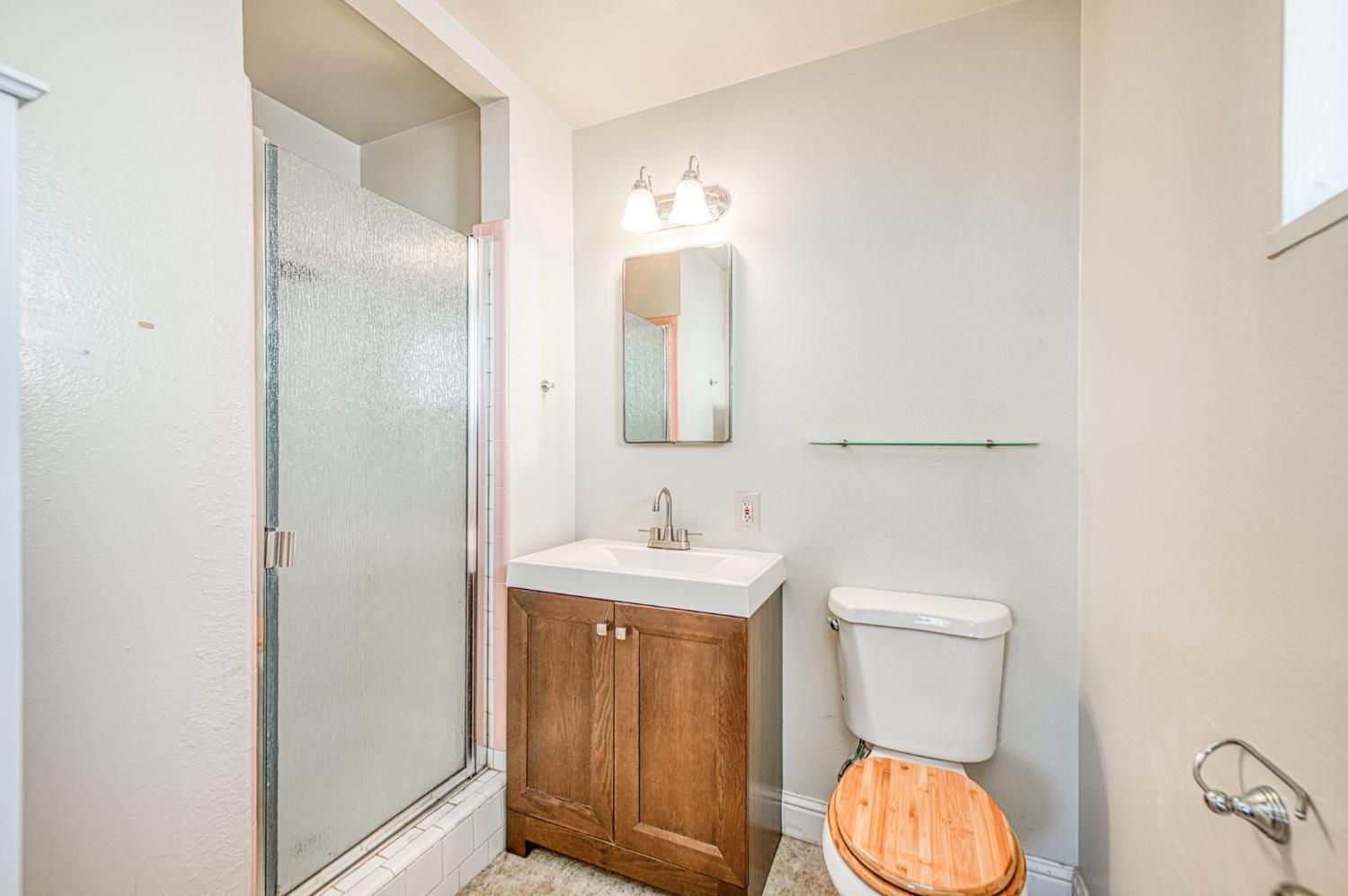 51 San Jose Avenue, Clovis, CA, 93612