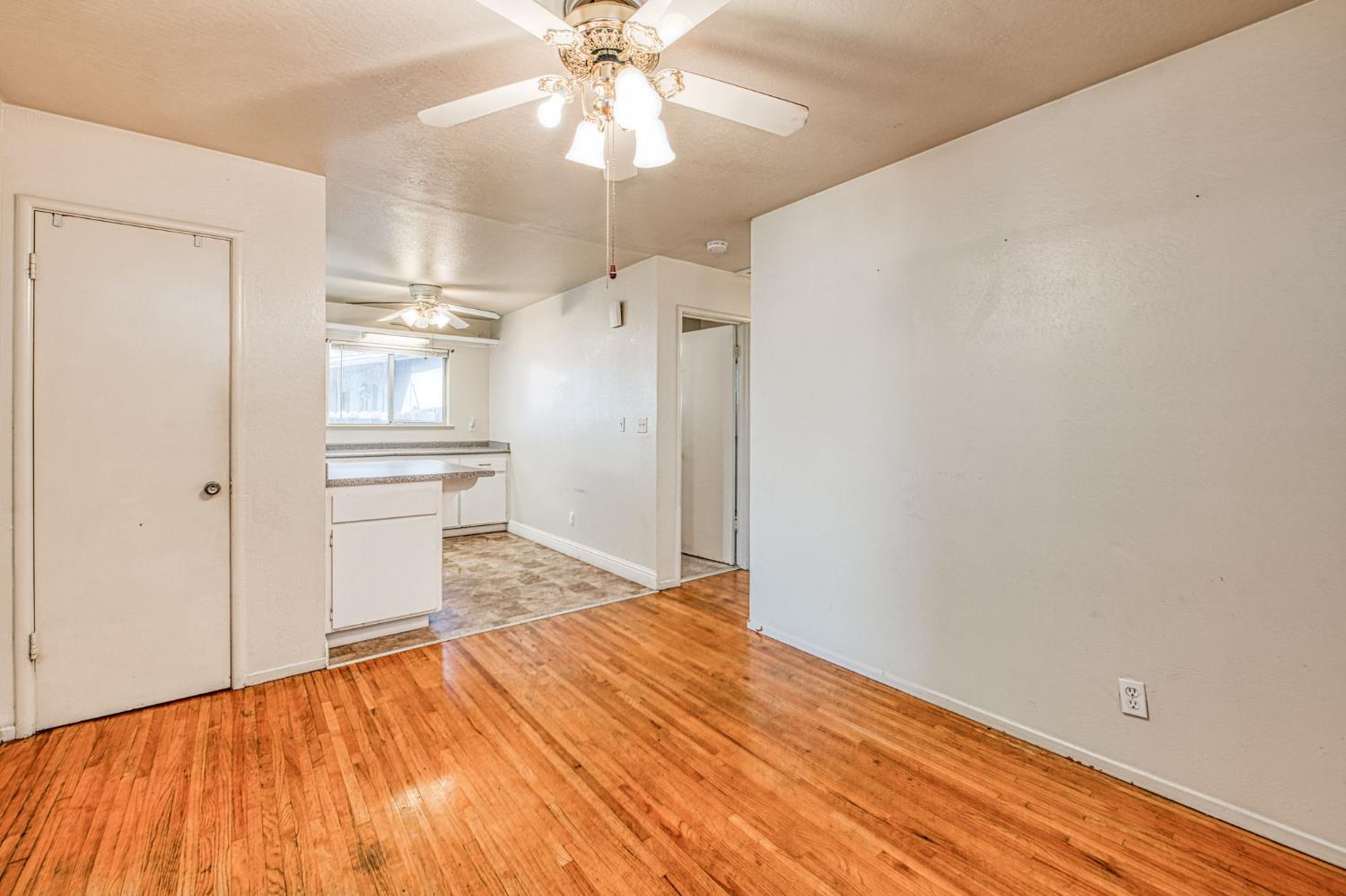 51 San Jose Avenue, Clovis, CA, 93612