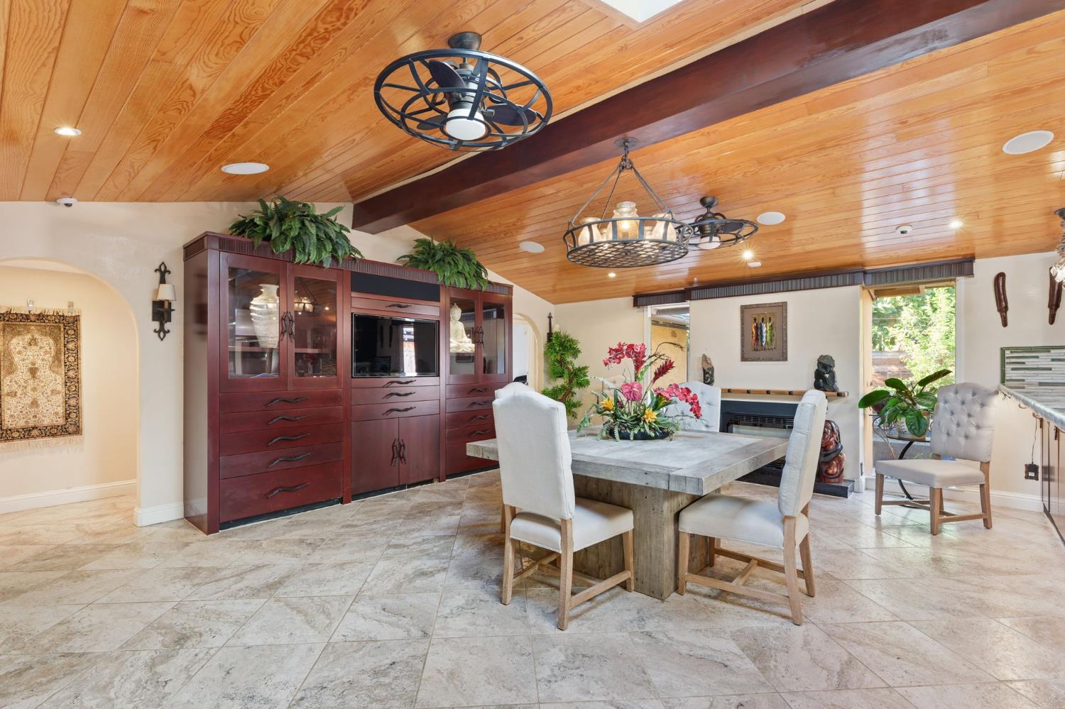 Photo 38