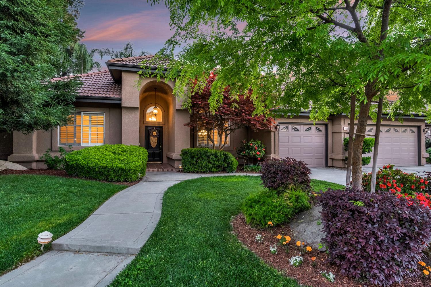 Single Family in Fresno - photo 3