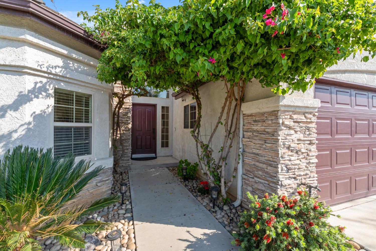 Single Family in Fresno - photo 3