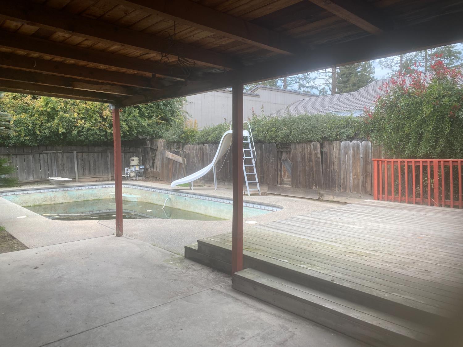 2654 E Warner Avenue, Fresno, CA, 93710