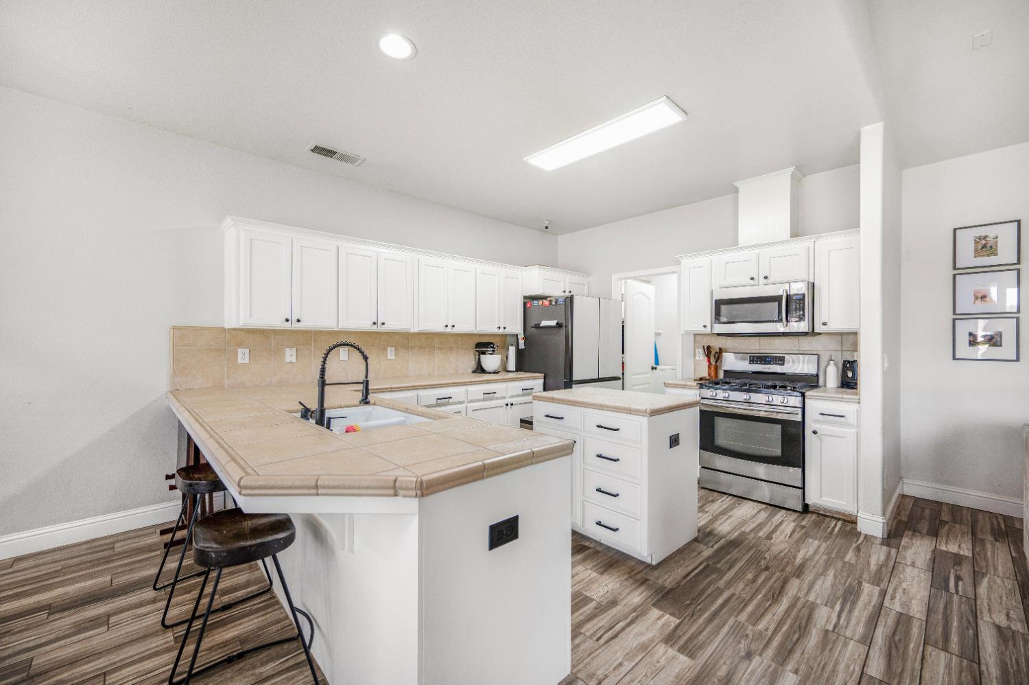 5391 E Burns Avenue, Fresno, CA, 93725