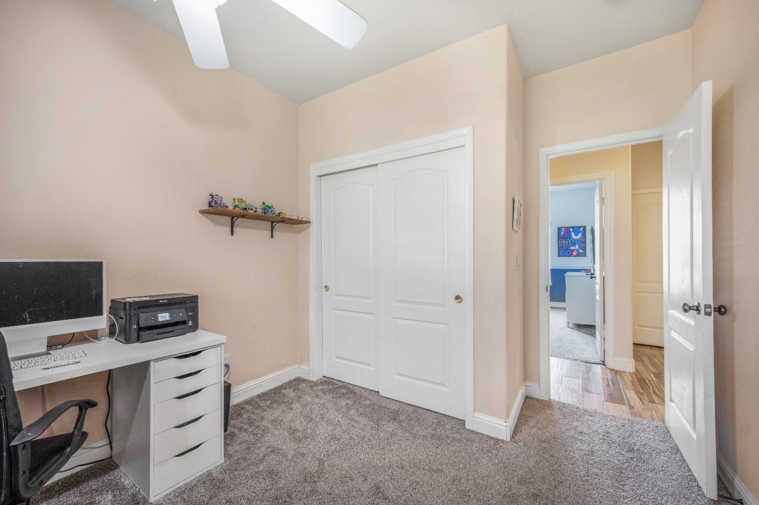 5391 E Burns Avenue, Fresno, CA, 93725