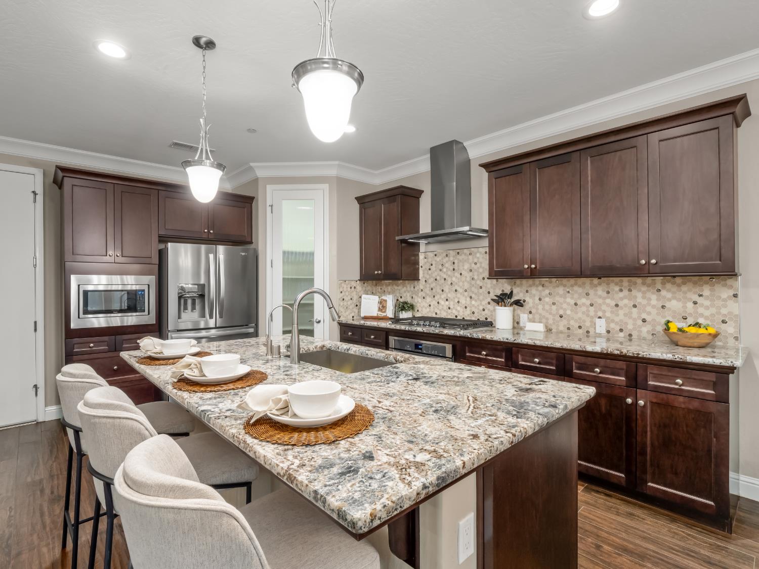 11617 N Bella Verde Avenue, Fresno, CA, 93730