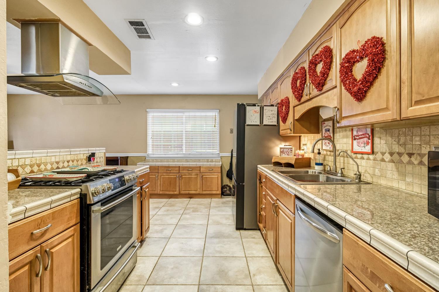 3849 N Stanford Avenue, Fresno, CA, 93727