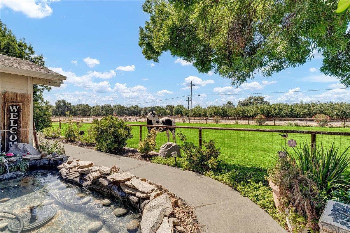 21544 Grangeville Boulevard, Lemoore, CA, 93245